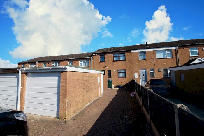 5 Bedroom Terraced House To Rent In Langwood Close, Coventry, CV4