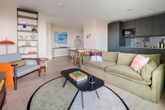 1 Bedroom Apartment To Rent In Riverstone Heights, Reed Avenue, Bromley-By-Bow, E3