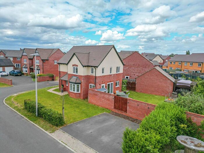 4 Bedroom Detached House For Sale In Millington Drive, Nuneaton, CV11