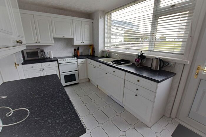 3 Bedroom Semi Detached House To Rent In Seamount Road, City Centre, Aberdeen, AB25