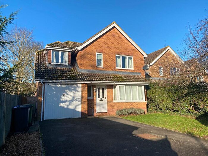 4 Bedroom Detached House For Sale In Coulson Way, Alconbury, PE28