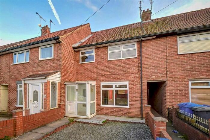 3 Bedroom Terraced House To Rent In Saltash Road, Hull HU4