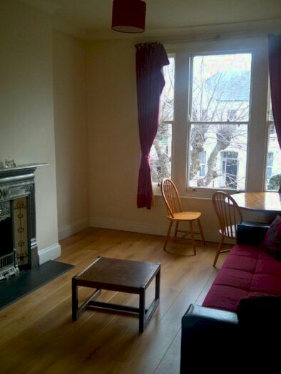 1 Bedroom Flat To Rent In Belmont Road, Wood Green, N15
