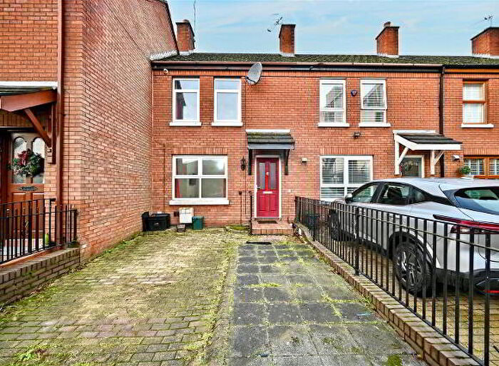 2 Bedroom Mid Terraced House For Sale In Catherine Street North, Belfast, BT2