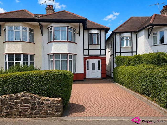 3 Bedroom Semi Detached House For Sale In Hale Lane, Mill Hill, NW7