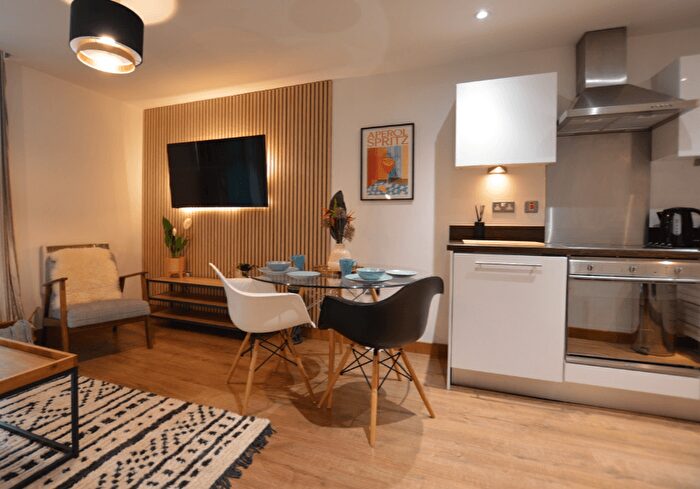 1 Bedroom Flat To Rent In Conway Road, London, SE18
