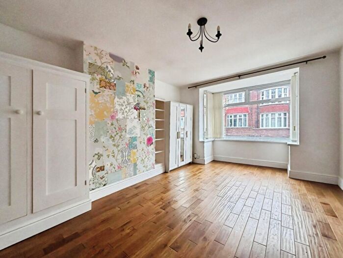 2 Bedroom Flat For Sale In Gordon Road, South Shields, NE34