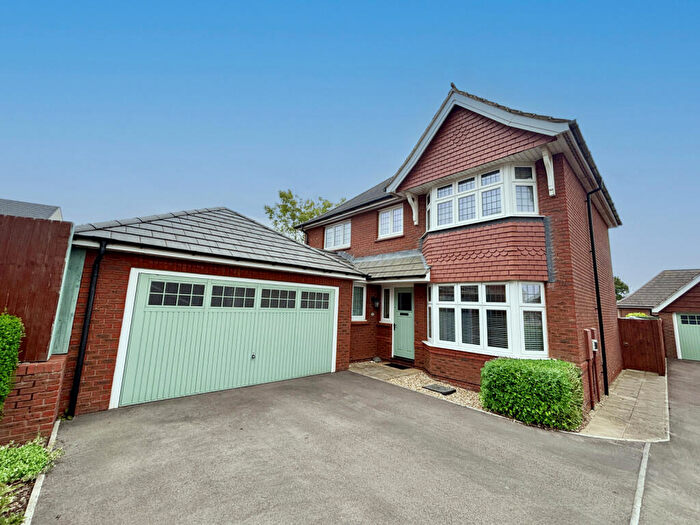 4 Bedroom Detached House For Sale In Wintour Drive, Lydney, Gloucestershire, GL15