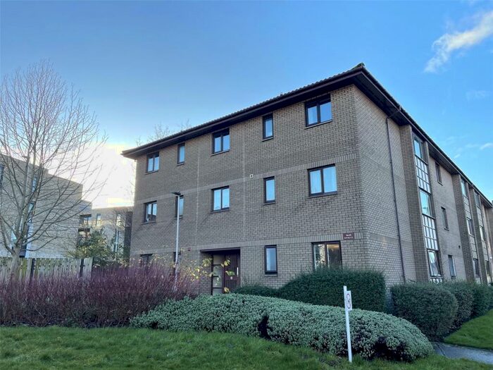 1 Bedroom Flat To Rent In Allanfield, Edinburgh, Midlothian, EH7