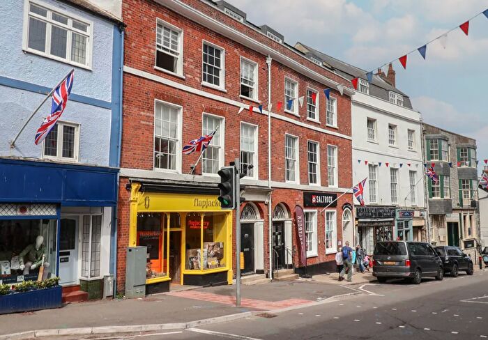 1 Bedroom Flat To Rent In Broad Street, Lyme Regis, Dorset, DT7