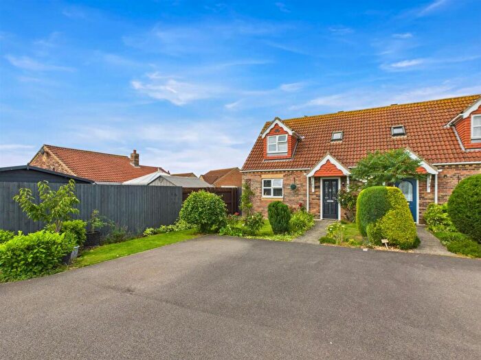 2 Bedroom Semi-Detached House For Sale In Mumby Meadows, Mumby, Alford, LN13