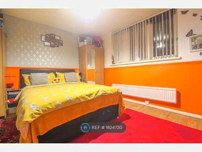 Studio To Rent In Bentley Court, Luton, LU1
