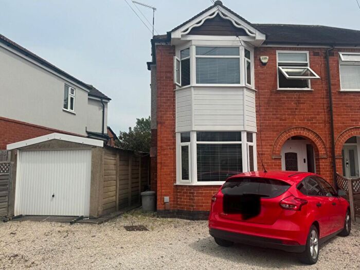 3 Bedroom Semi-Detached House To Rent In Poitiers Road, Coventry, West Midlands, CV3