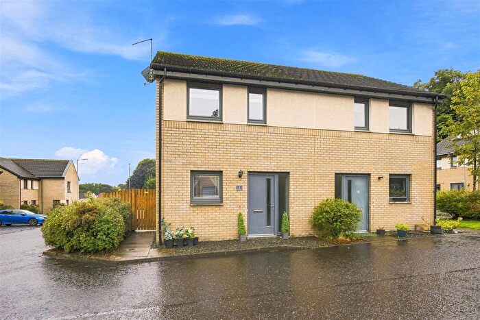 2 Bedroom Semi-Detached House For Sale In Stirling Mews, Milton Of Campsie, Glasgow, G66