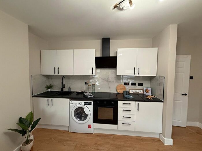 2 Bedroom Flat To Rent In Ulverscroft Road, Dulwich, SE22