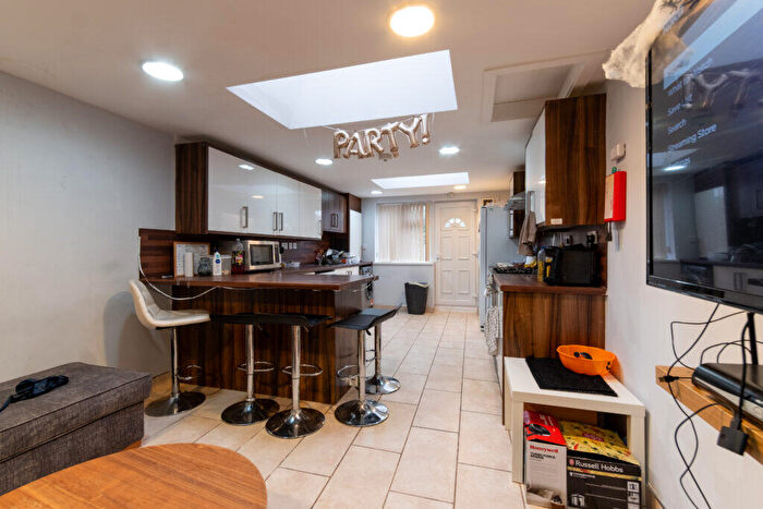 5 Bedroom Terraced House To Rent In Tiverton Road, Selly Oak, B29