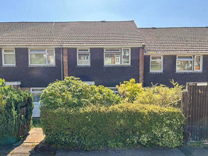 3 Bedroom Terraced House For Sale In Hazel Close, Bemerton Heath, Salisbury, SP2