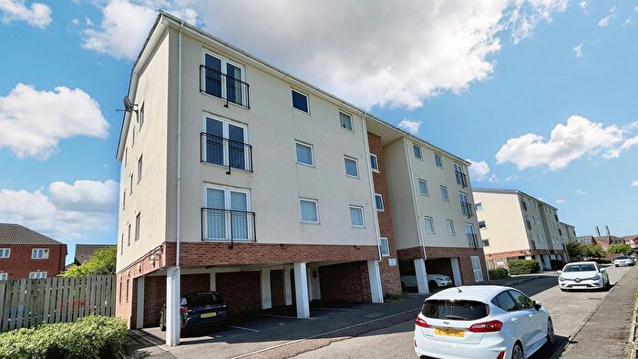 2 Bedroom Flat To Rent In Liberty Grove, Newport, NP19
