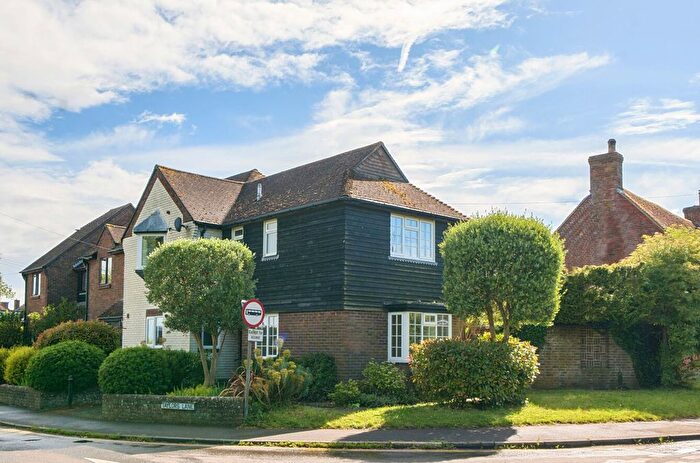 3 Bedroom End Of Terrace House For Sale In Taylors Lane, Bosham, PO18