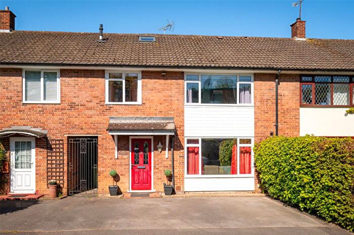 4 Bedroom Terraced House For Sale In Staverton Close, Bracknell, Berkshire, RG42