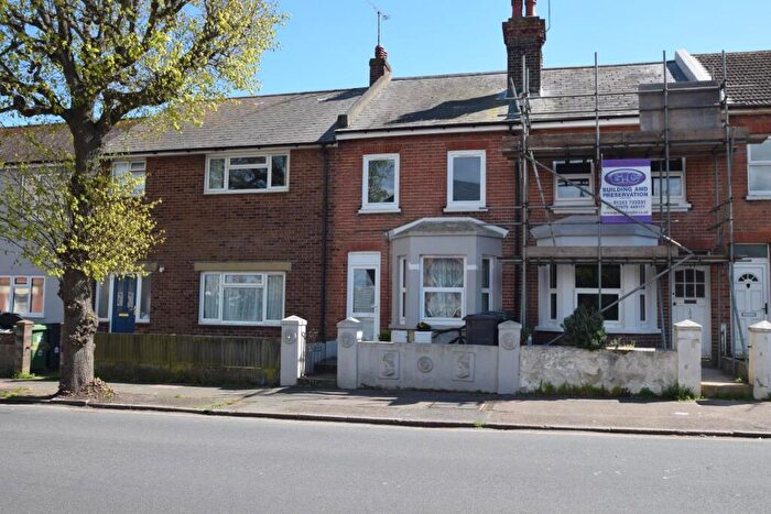 1 Bedroom Apartment To Rent In Langney Road, Eastbourne, BN22