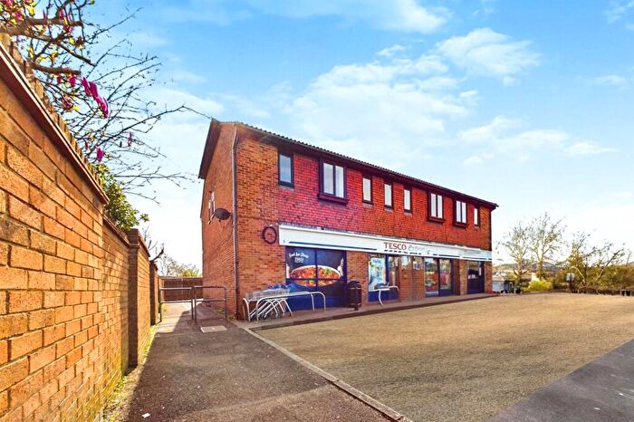 1 Bedroom Apartment To Rent In Knowsley Road, Tilehurst, Reading, RG31