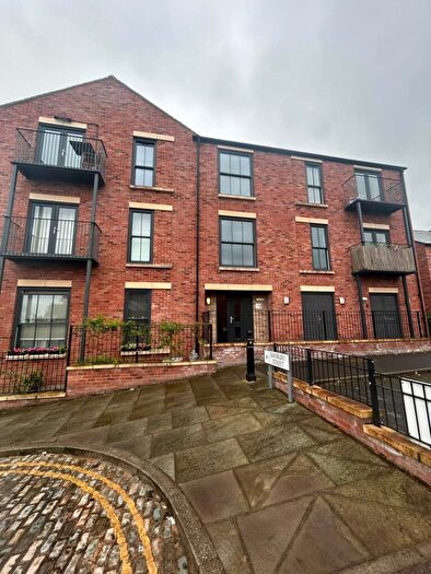 2 Bedroom Apartment To Rent In Old Steps View, Stockport, SK1