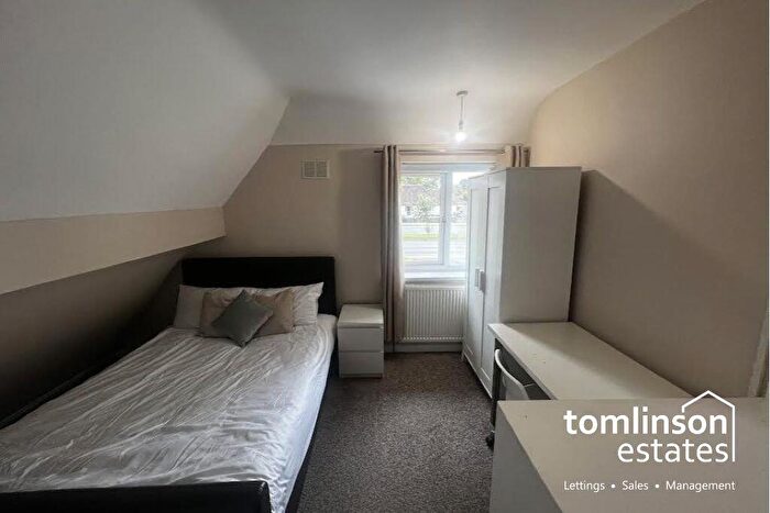 1 Bedroom Terraced House To Rent In Middleton Boulevard, Wollaton, Nottingham, NG8