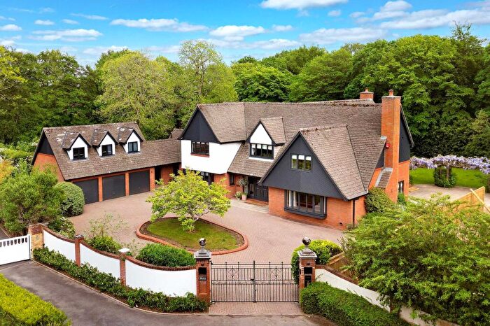 6 Bedroom Detached House For Sale In Penn Road, Knotty Green, Beaconsfield, Buckinghamshire, HP9
