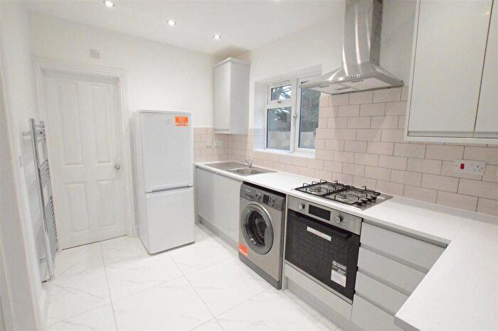 3 Bedroom House To Rent In Granville Avenue, SL2