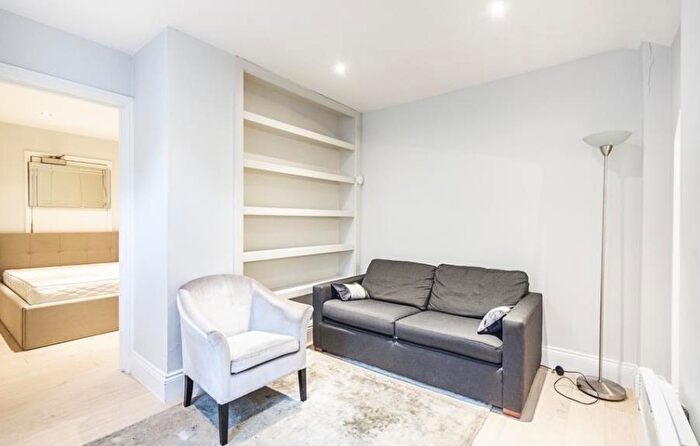 1 Bedroom Apartment To Rent In Nottingham Terrace, Marylebone, London, NW1