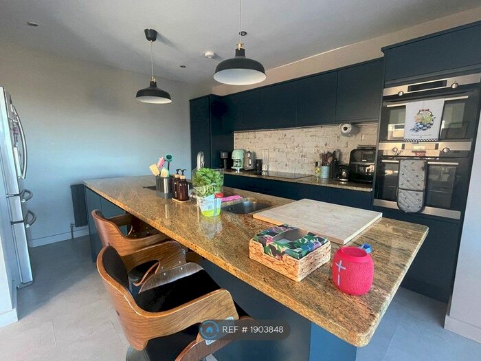 4 Bedroom Semi-Detached House To Rent In Southern-By-Pass, Oxford, OX2