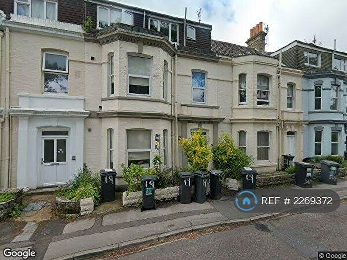 3 Bedroom Flat To Rent In Town Centre, Bournemouth, BH2