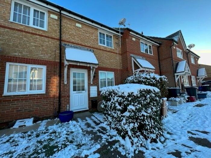 2 Bedroom Terraced House To Rent In Wansbeck Close, Stevenage, SG1