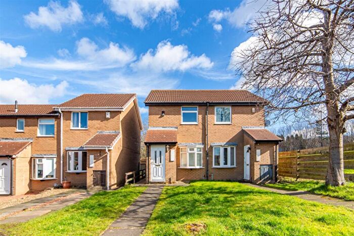2 Bedroom Semi Detached House For Sale In Dereham Court, Newcastle Upon Tyne, NE5