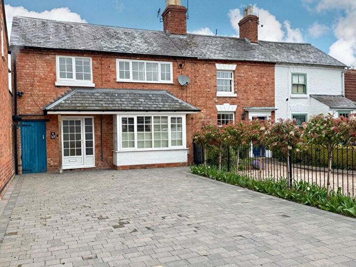3 Bedroom End Of Terrace House For Sale In Main Street, Tiddington, Stratford-Upon-Avon, Warwickshire, CV37