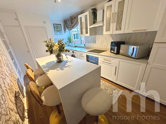2 Bedroom Apartment For Sale In Clysbarton Court, Bramhall Park Road, Bramhall, SK7
