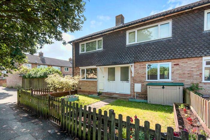 2 Bedroom Flat To Rent In Pinkerton Road, Basingstoke, Hampshire, RG22