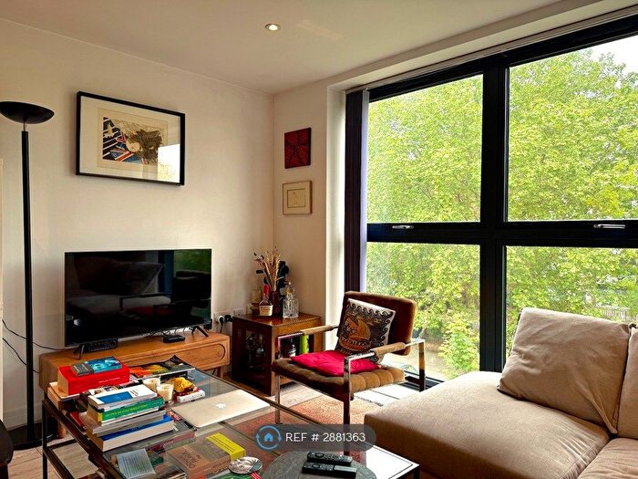1 Bedroom Flat To Rent In Satchwell Road, London, E2