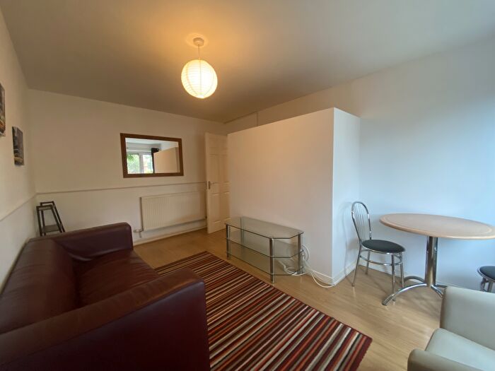3 Bedroom Apartment To Rent In Greetham Street, Southsea, PO5