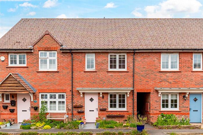3 Bedroom Semi Detached House For Sale In Killbrock Mead, Devizes, SN10