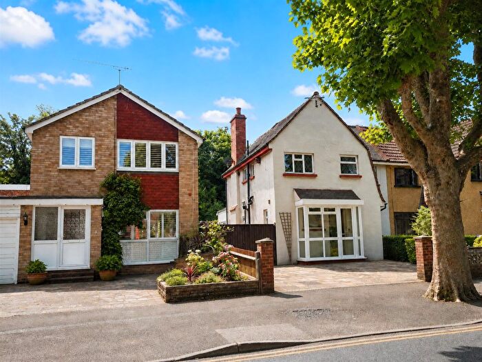 3 Bedroom Semi-Detached House To Rent In Colston Avenue, Carshalton, SM5