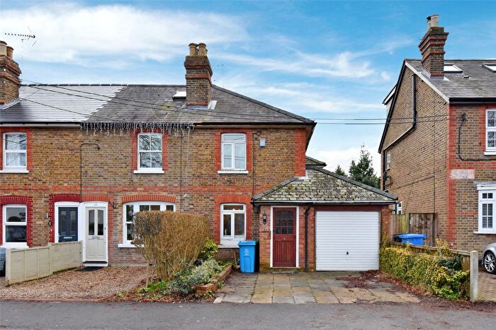 3 Bedroom End Terrace House To Rent In Hamfield Cottages, Lower Road, Cookham, Maidenhead, SL6