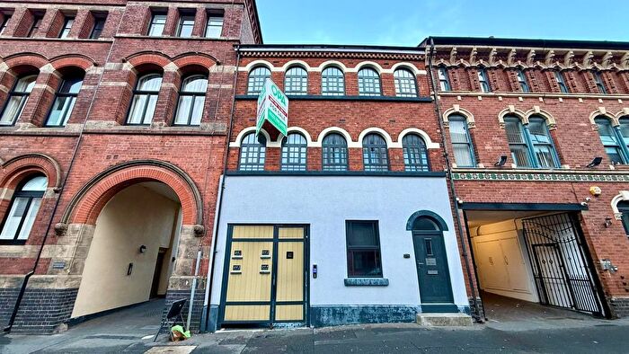1 Bedroom Property For Sale In Tenby Street, Jewellery Quarter, Birmingham, B1