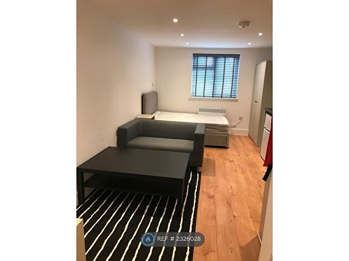 Studio To Rent In Barking Road, London, E6