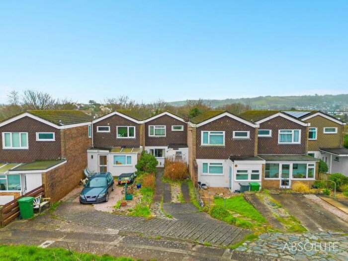 3 Bedroom Terraced House For Sale In Cumber Drive, Brixham, TQ5