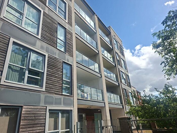 2 Bedroom Apartment To Rent In Ashton Old Road, Beswick, M11