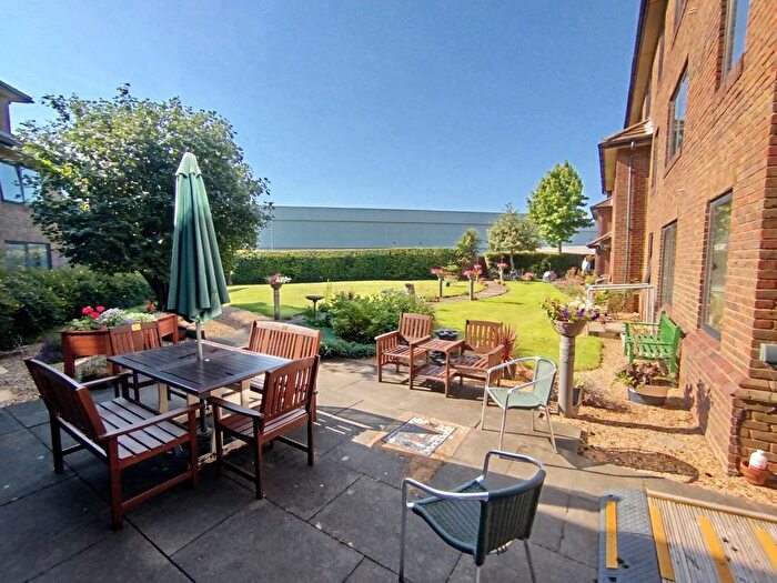 1 Bedroom Flat To Rent In Bushfield, Orton Goldhay, Peterborough, PE2