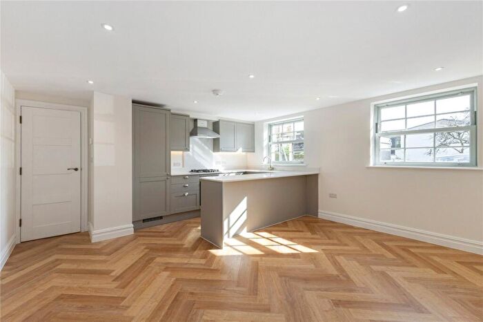 2 Bedroom Apartment For Sale In Flat The Atelier, Upper High Street, Winchester, Hampshire, SO23