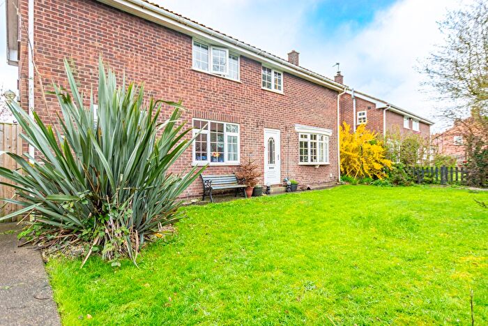 4 Bedroom Detached House For Sale In Main Street, Bubwith, North Yorkshire, YO8